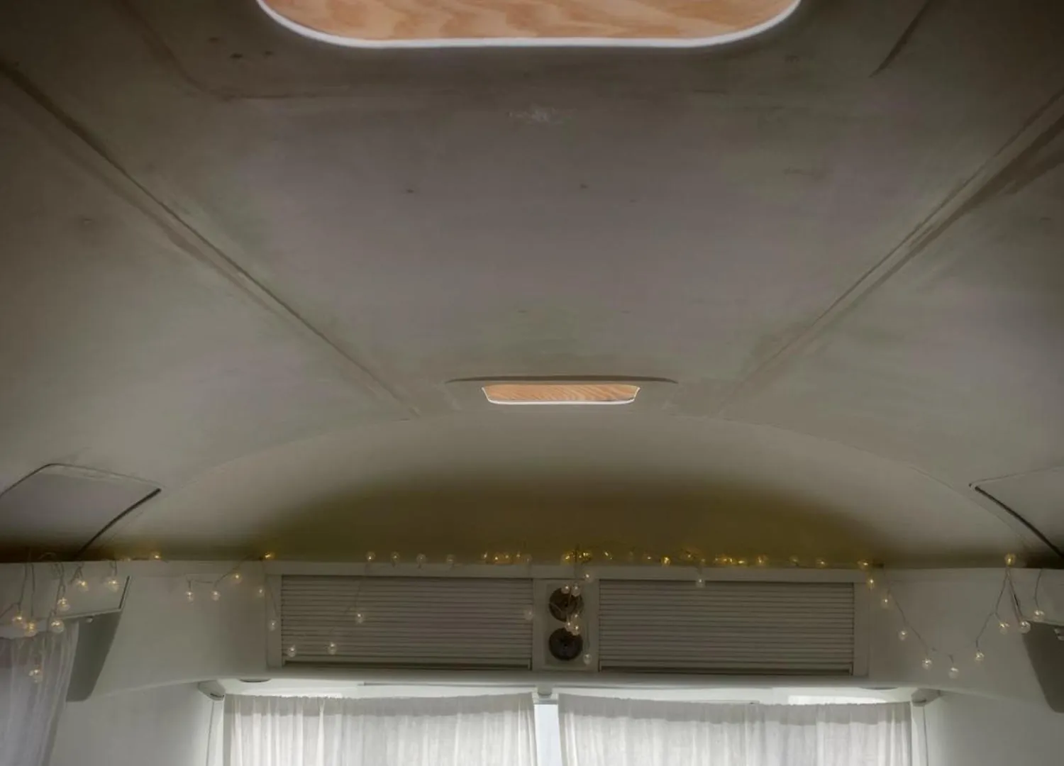 Daire Beachboys - Retro Caravan Airstream Jeju Güney Kore
